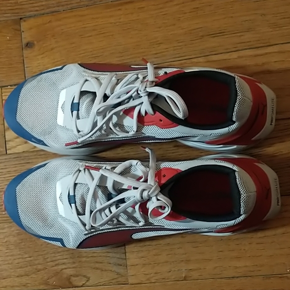 Puma sneakers - Picture 1 of 4